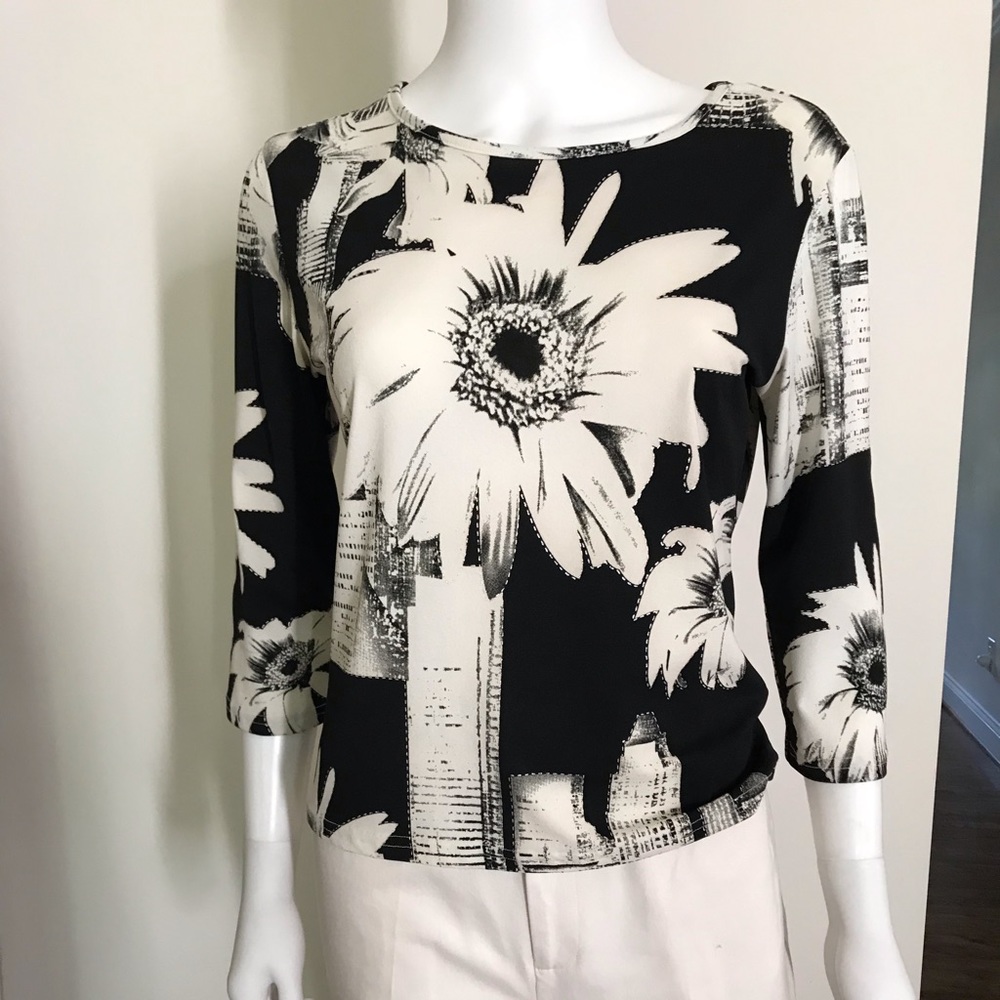 Floral top